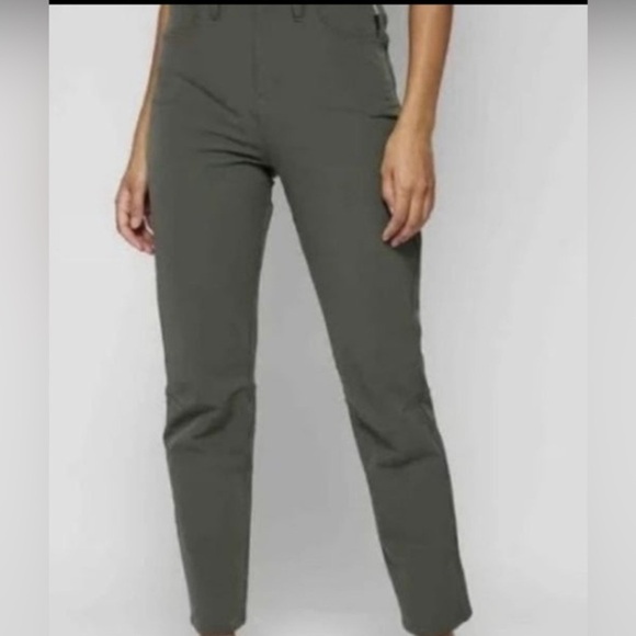 FOURLAPS Women’s Evolve Pant Slim Fit Pants - Size  2 Regular also have size 6 - Picture 1 of 13
